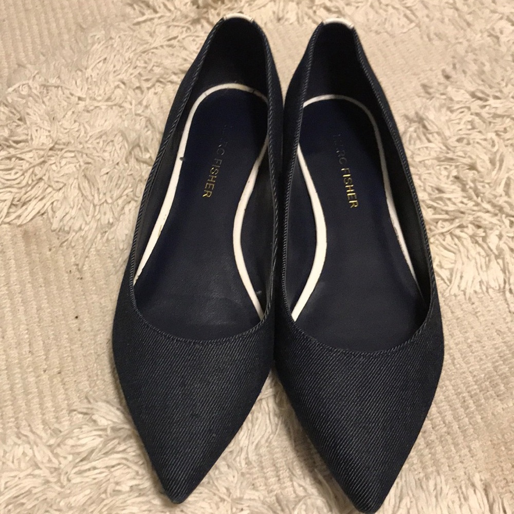 Marc Fisher Flats